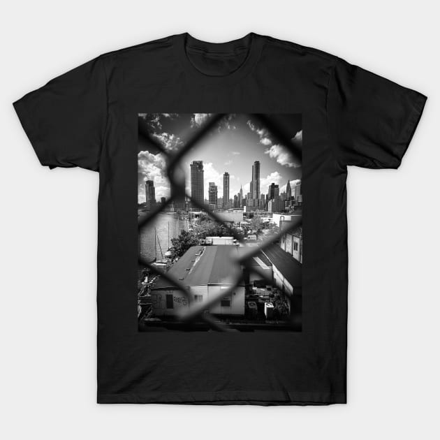 Manhattan Skyline Long Island City Queens NYC T-Shirt by eleonoraingrid